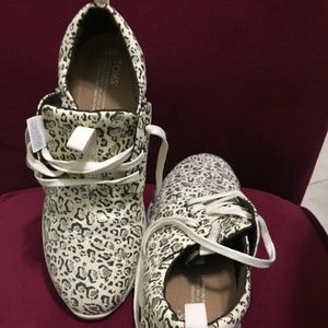 Animal print Toms sneakers With gold accent